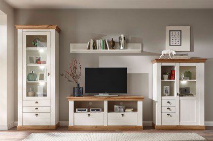 Landhaus von Kollektion Letz - Wohnwand 8P PC H2 in weißer Pinie