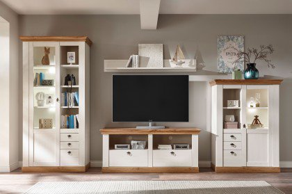 Landhaus von Kollektion Letz - Wohnwand 8P PC H4 in weißer Pinie