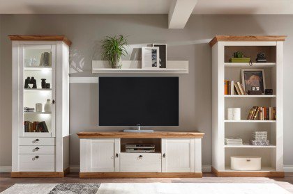 Landhaus von Kollektion Letz - Wohnwand 8P PC H7 in weißer Pinie