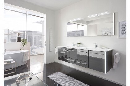 Bad 116 von LEONARDO living - Badezimmer Glas metallic