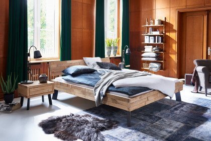 Timber Look aus der Kollektion Letz - Bett Eichenholz/ Eisen schwarz