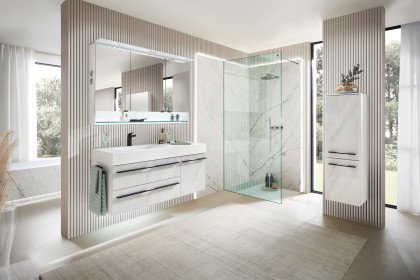 Bad 109 von LEONARDO living - Badezimmer Glas Marmor weiß