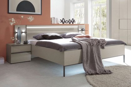 Avignon von LEONARDO living - Bett 180x200 cm kieselgrau mit Glasakzent